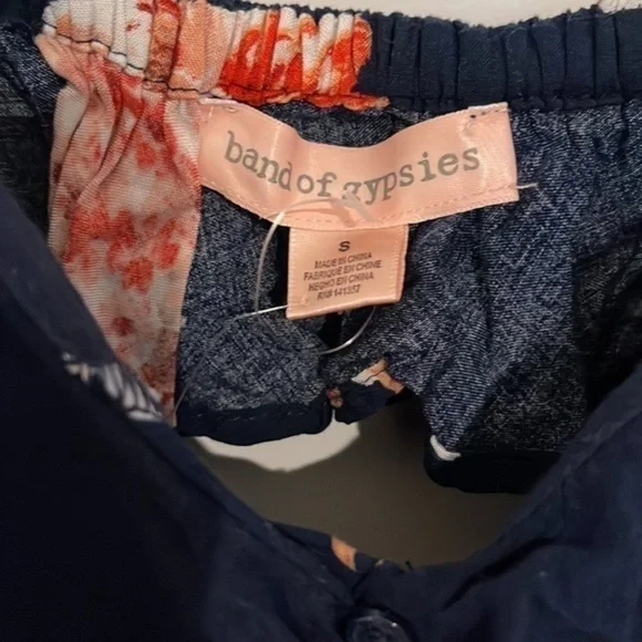 Band Of Gypsies Button Front Down Flounce Floral Maxi Dress ๐ - Picture 15 of 16